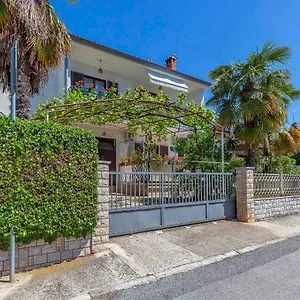 https://mira-porec-52440.in-istria.net