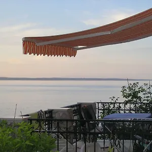 https://vlasta.primorje-gorskikotar.com