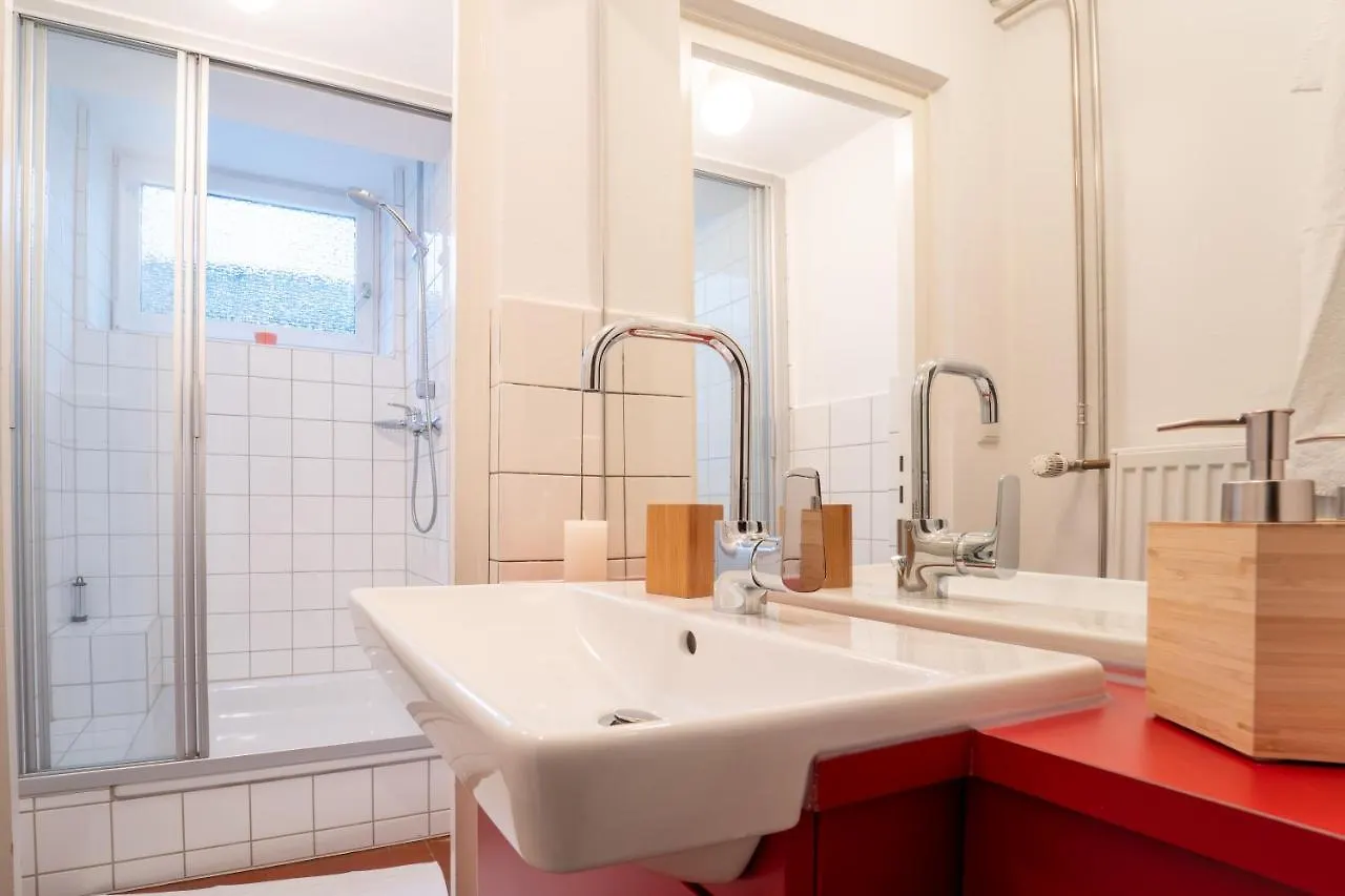 Ferienwohnung dreamcation - Ehemaliges Pfarrhaus, 3D-Tour, NETFLIX, Terrasse, BBQ, Küche, 130qm Kelheim